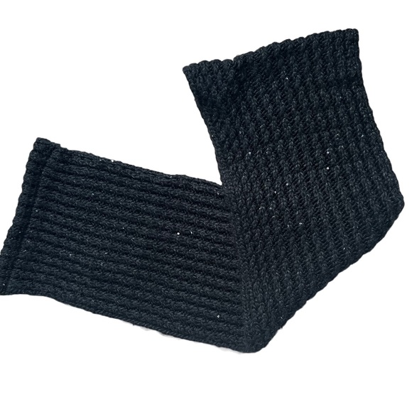 GUESS BLACK KNIT INFINITY SCARF WITH SEQUIN EMBELLISHMENTS - Picture 3 of 5